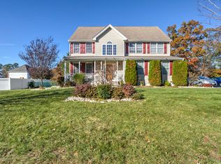 3 Pointe Cir, Jackson, NJ 08527