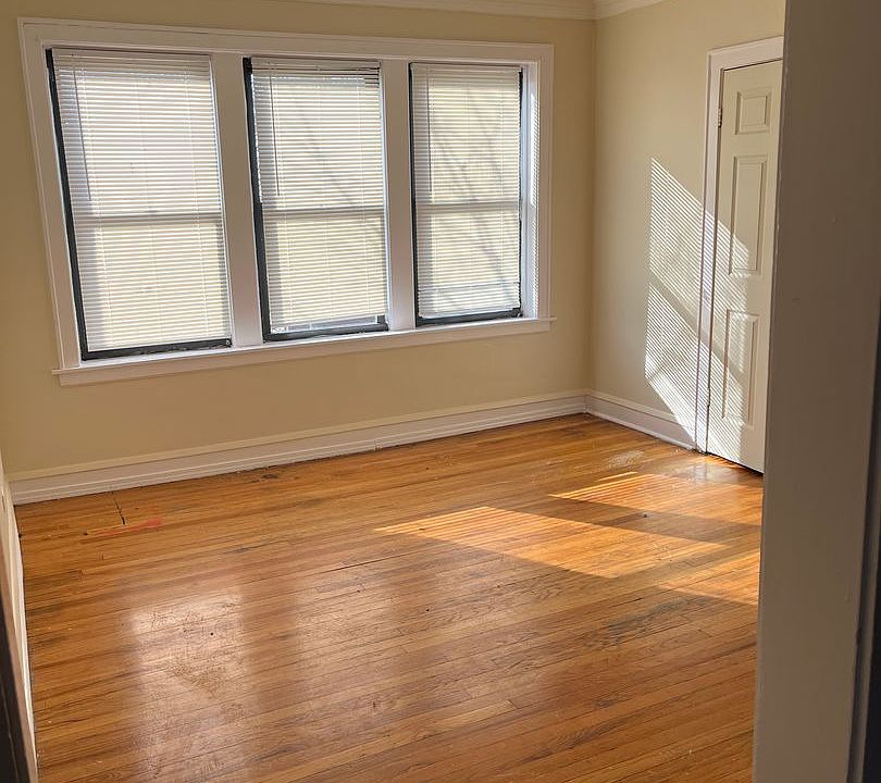 1st image of 6455 S Richmond St #2916-2