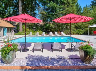 Forest Hill Village, Tacoma, WA 98409