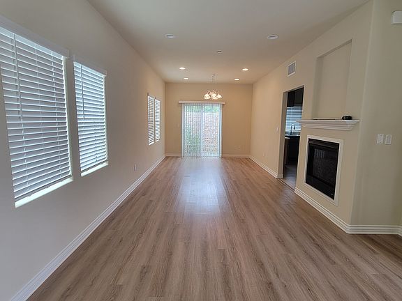 Living Room & Dinning Room