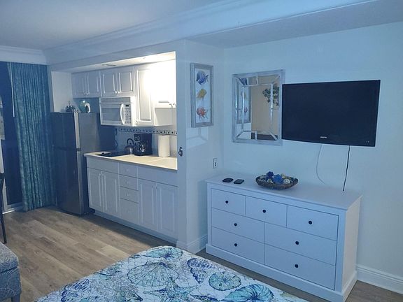 4th image of 2700 N Atlantic Ave #1214