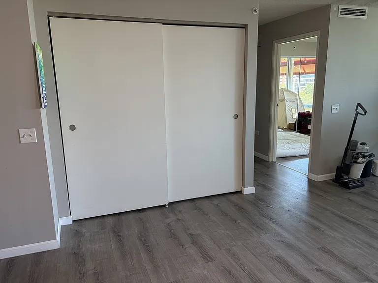 800 Elgin Rd #820 — Photo 6