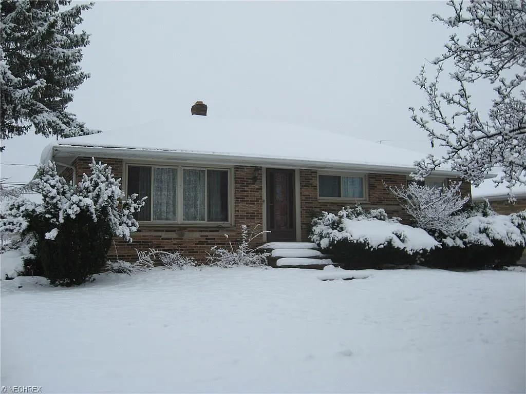 10229 Harmony Ln photo 1