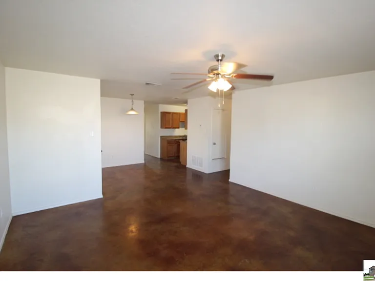 2923 Starlight Dr #B — Photo 30