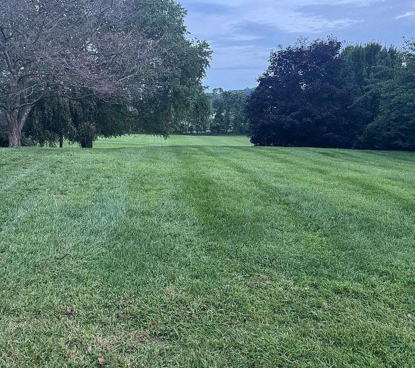 1st image of Country Club Rd