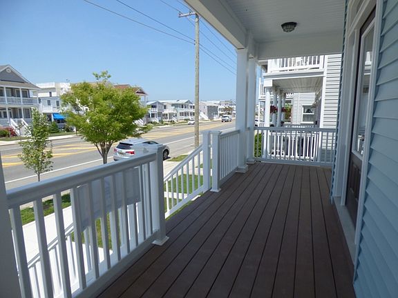 2nd image of 2745 West Ave