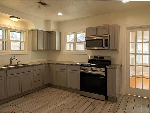 5th image of 7330 Dartmouth Ave #2
