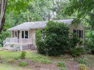 4 Sullivan Dr, Newburyport, MA 01950