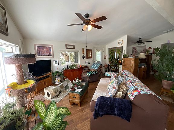 3rd image of 4465 Boca Way Space 185
