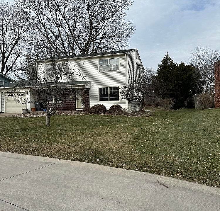 2nd image of 2240 Avalon Ct