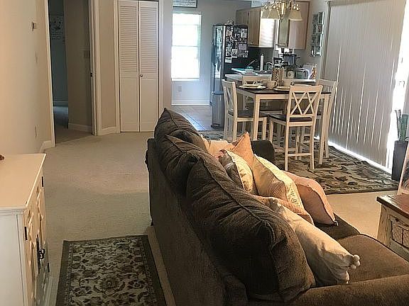 2nd image of 8 Southcreek Dr