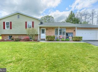 4919 Janelle Dr, Harrisburg, PA 17112