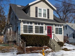 60 Melville St, Springfield, MA 01104