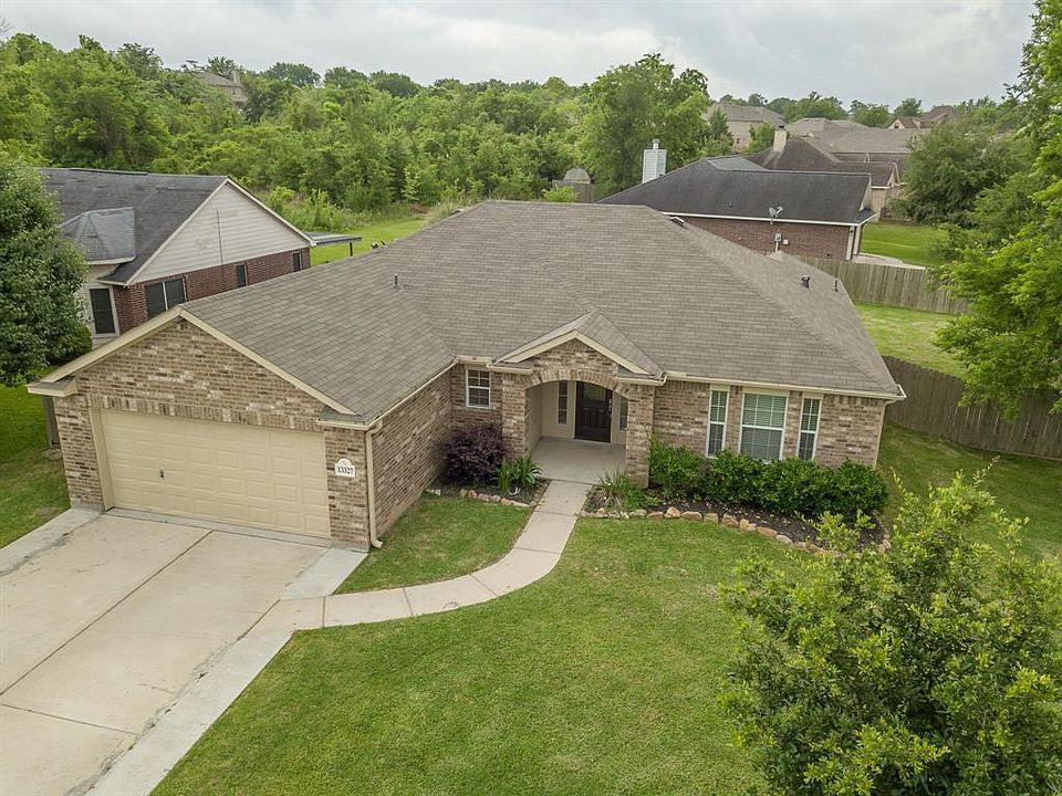 1st image of 13327 Hilltop Cir