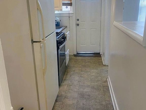 2nd image of 3437 Elmley Ave