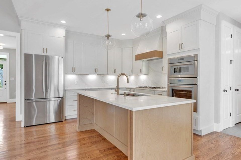 350 Blue Hill Dr, Westwood, MA - View 5