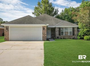 8176 Edgewood Dr, Daphne, AL 36526
