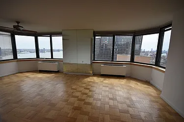 Rented by Luxury Habitat