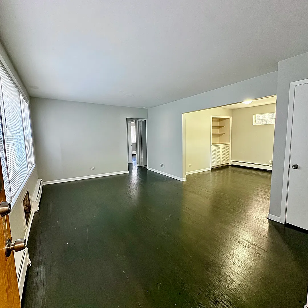 2 bed, 1.5 bath, 4092 sqft, $1,850 — Photo 4