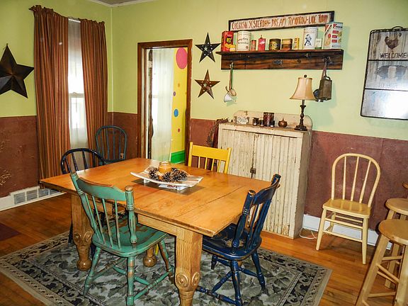 3rd image of 1534 Carney Blvd
