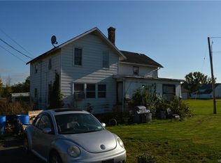 2402 Ridge Rd, Ransomville, NY 14131