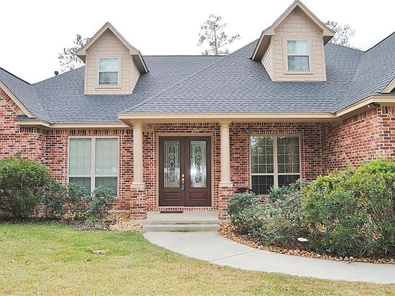 4th image of 15529 Queen Elizabeth Ct