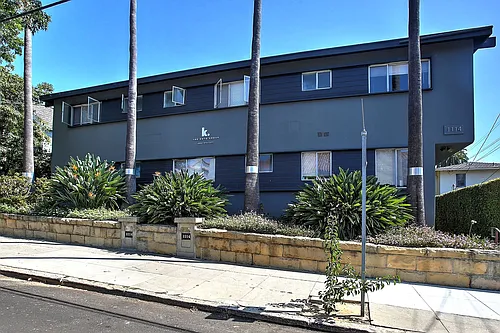 1114 Garden St Photo 1