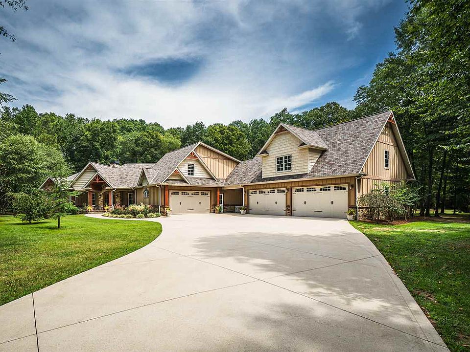1st image of 125 Ashland Forest Ln