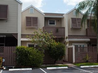 110 E Hemingway Cir, Margate, FL 33063