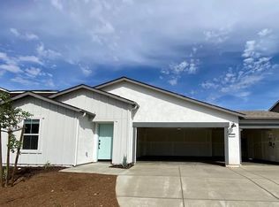 2272 Malkin Ct, Los Banos, CA 93635