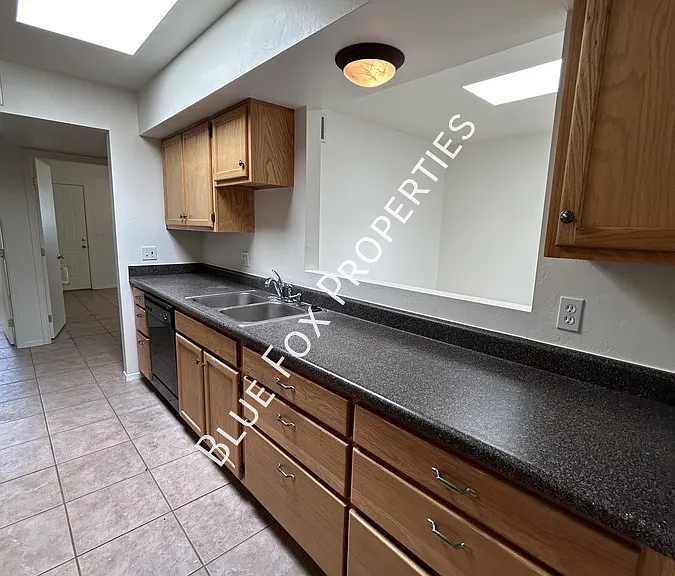 2201 N Sparkman Blvd #2 — Photo 11