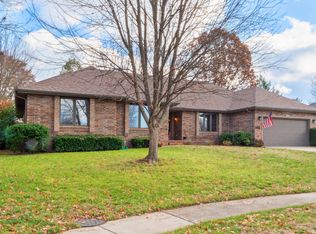 2474 S Overhill Ave, Springfield, MO 65807