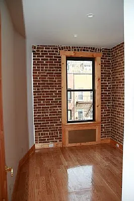 Rented by Manhattan Dwelling Corporation | media 2