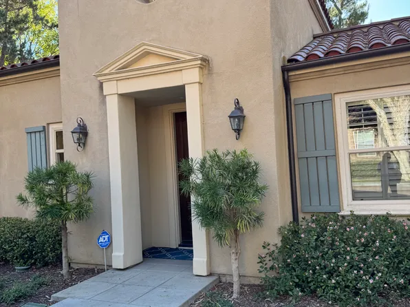 39 Shade Tree, Irvine, CA 92603