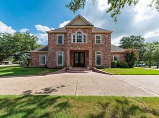 1055 Brazos Bluff Dr, China Spring, TX 76633