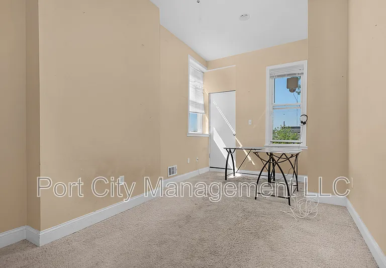 2534 McCulloh St #1 — Photo 16