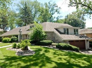 65 Woodland Cir, Edina, MN 55424