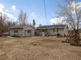 33560 Rochester St NE, Cambridge, MN 55008