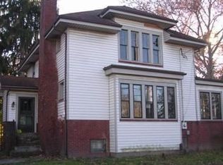 987 Copley Rd, Akron, OH 44320