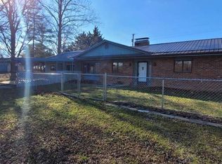 32730 Henley Lake Dr, California, MO 65018