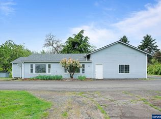 310 NW Juniper Ln, Albany, OR 97321