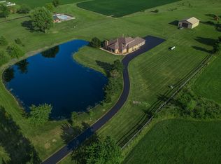 8649 W Eagle Lake Rd, Peotone, IL 60468