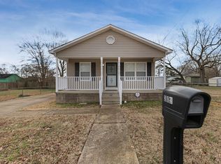 114 Adams St, Jackson, TN 38301
