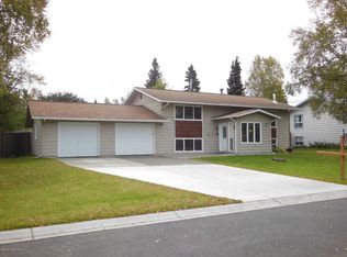3002 Carroll Ln, Anchorage, AK 99517