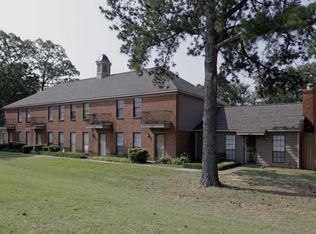 Fairfax Manor Townhomes, Memphis, TN 38119