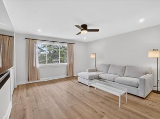 502 Ventura Ct, Ann Arbor, MI 48103