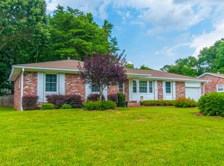 5922 Willard Dr, Hanahan, SC 29410