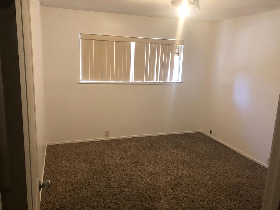 1st image of 3059 N West Ave