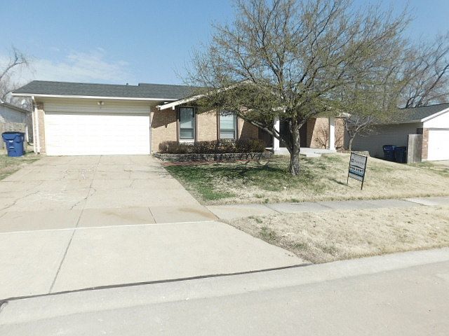 1st image of 3727 Briargrove Dr