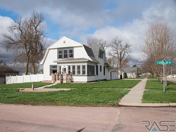 2nd image of 300 S Church Ave